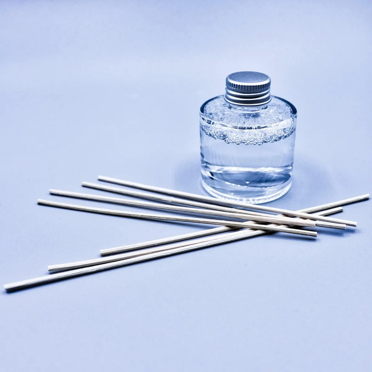 Reed Diffuser vs. Plug-In vs. Candle: Choosing the Right Format by Room